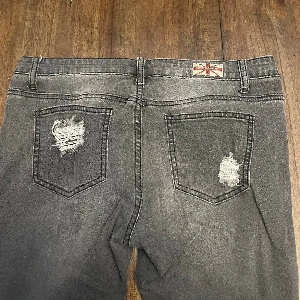 Machine Ripped Jeans - Picture 12 of 12